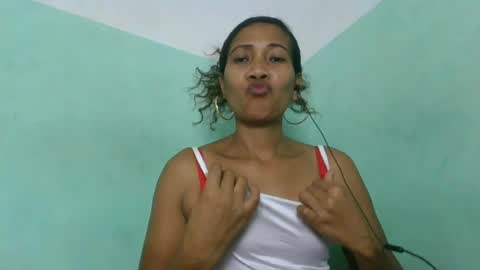 Snapshot of alyahtah chatting on 06-18-26, 09:14 alyahtah online show from 06-18-26, 09:14