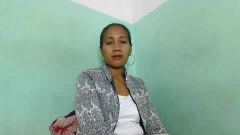 Snapshot of alyahtah chatting on 06-24-26, 06:12 alyahtah online show from 06-24-26, 06:12