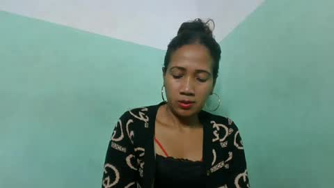 Snapshot of alyahtah chatting on 06-28-26, 04:18 alyahtah online show from 06-28-26, 04:18