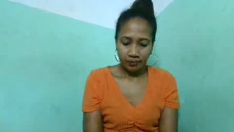 Snapshot of alyahtah chatting on 06-30-26, 04:35 alyahtah online show from 06-30-26, 04:35