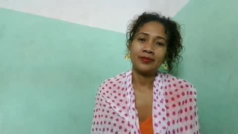 Snapshot of alyahtah chatting on 07-01-26, 04:58 alyahtah online show from 07-01-26, 04:58