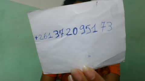 Snapshot of alyahtah chatting on 07-13-26, 07:33 alyahtah online show from 07-13-26, 07:33