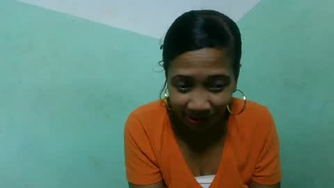 Snapshot of alyahtah chatting on 07-14-26, 06:18 alyahtah online show from 07-14-26, 06:18