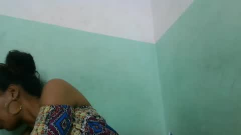 Snapshot of alyahtah chatting on 07-25-26, 07:39 alyahtah online show from 07-25-26, 07:39