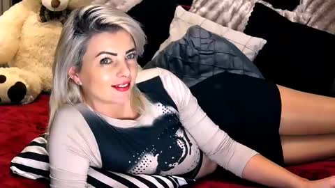 aly online show from 12-06-24, 01:11