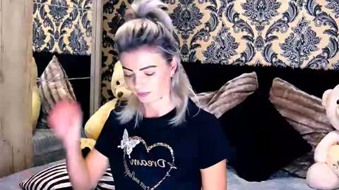 aly online show from 12-20-24, 10:05