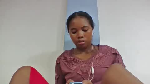 alydie7 online show from 04-20-26, 06:27