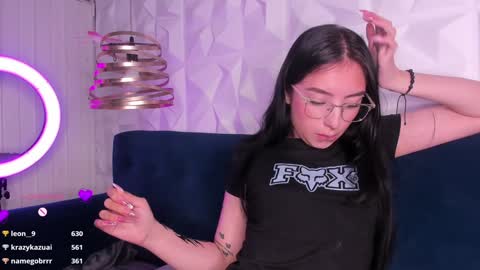 sopie online show from 01-28-25, 02:10