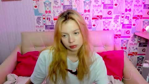 Alysa   7GMT  online show from 12-05-25, 06:59