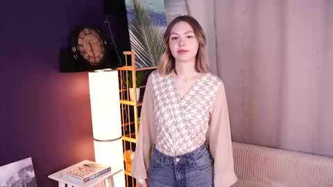 Snapshot of alysiaseibert chatting on 03-22-26, 03:32 Kate online show from 03-22-26, 03:32