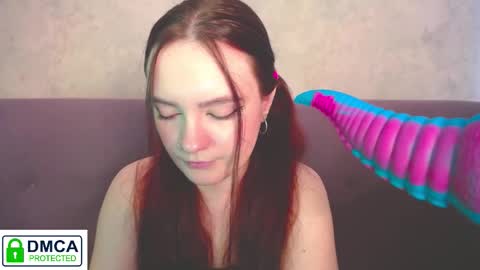 Alyssa online show from 12-18-25, 07:36