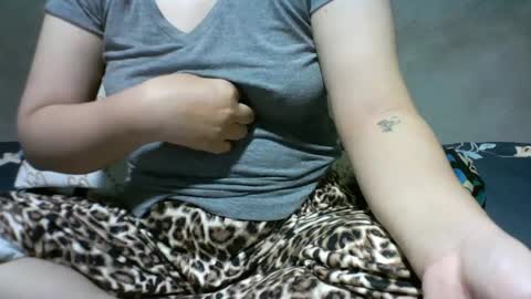 Snapshot of alyssa_hope chatting on 02-17-25, 08:36 alyssa_hope online show from 02-17-25, 08:36