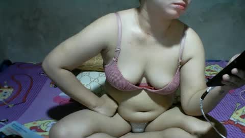 Snapshot of alyssa_hope chatting on 03-10-25, 08:15 alyssa_hope online show from 03-10-25, 08:15