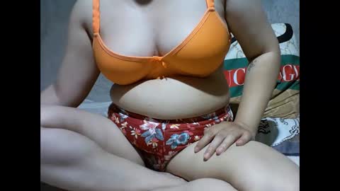 Snapshot of alyssa_hope chatting on 10-02-25, 08:10 alyssa_hope online show from 10-02-25, 08:10