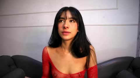 alyssa_joness online show from 04-28-26, 04:06