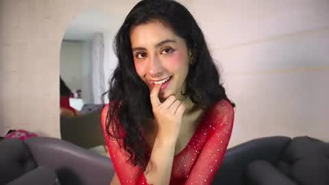 Snapshot of alyssa_joness chatting on 06-19-26, 03:55 alyssa_joness online show from 06-19-26, 03:55