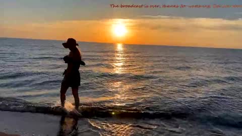 Snapshot of alyssa_pusy chatting on 09-10-25, 12:32 Aly online show from 09-10-25, 12:32