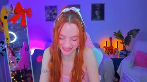 Snapshot of alyssa_smitt chatting on 01-27-25, 02:20 alyssa_smitt online show from 01-27-25, 02:20