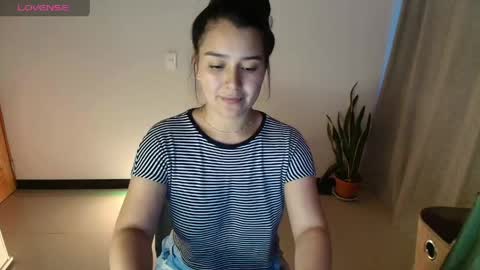 alyssia wolds online show from 04-15-26, 10:54