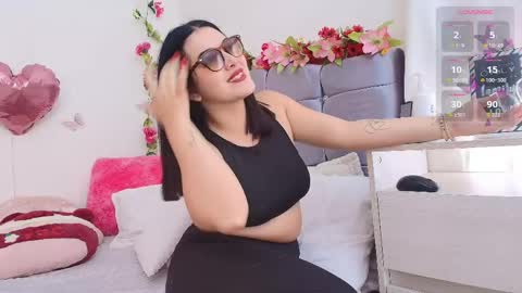 Isabella online show from 04-18-26, 07:40