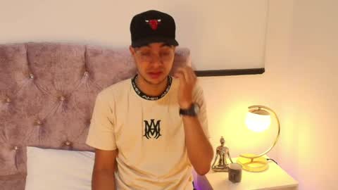 Amadeo Wild online show from 01-12-25, 12:01