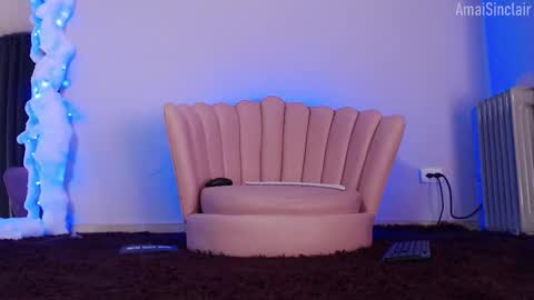 Amai  Sinclair  online show from 09-27-25, 06:07