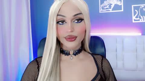 amal_baddel_ online show from 01-15-25, 07:15