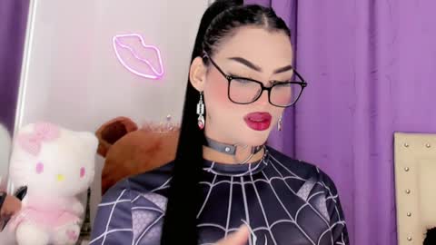 amal_baddel_ online show from 05-26-26, 06:31