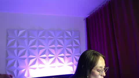 Snapshot of amalett chatting on 07-20-26, 10:39 Amalett online show from 07-20-26, 10:39