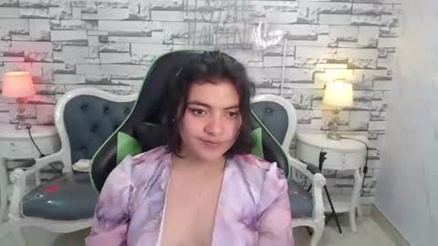 amalia_a online show from 07-28-26, 06:20