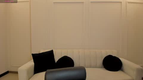 Amalia cruss online show from 07-09-26, 09:19