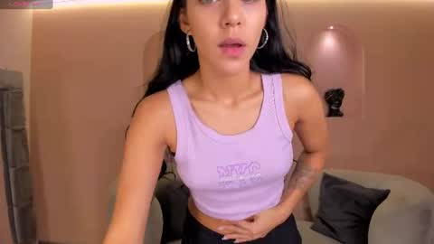 Amalia cruss online show from 07-20-26, 07:38