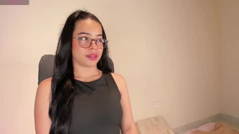 Amalia    real MIA  online show from 07-06-26, 04:20