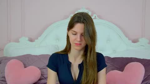 Snapshot of amalialima chatting on 06-24-26, 04:11 AmaliaLima online show from 06-24-26, 04:11