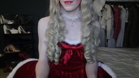 Amalie online show from 12-19-24, 10:32