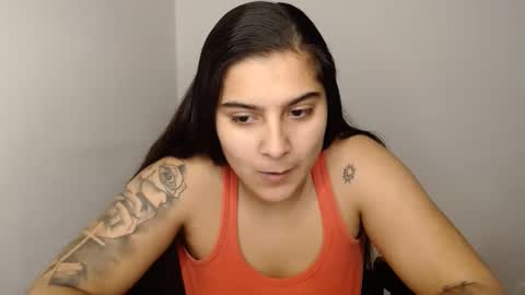 The queen of the biceps  online show from 01-18-25, 04:21
