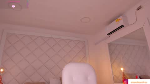 Snapshot of amanda_colin chatting on 09-11-25, 08:42 Amanda online show from 09-11-25, 08:42