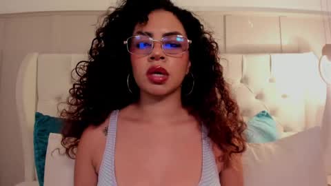 Snapshot of amanda_rios chatting on 05-24-26, 07:52 Amanda Rios online show from 05-24-26, 07:52