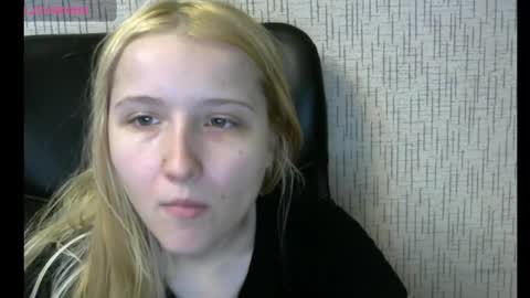 Snapshot of amanda_sherr chatting on 12-23-24, 04:50 Amanda online show from 12-23-24, 04:50