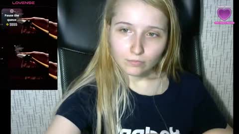 Snapshot of amanda_sherr chatting on 01-20-25, 10:59 Amanda online show from 01-20-25, 10:59