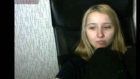 Snapshot of amanda_sherr chatting on 01-23-25, 05:42 Amanda online show from 01-23-25, 05:42