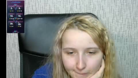 Snapshot of amanda_sherr chatting on 03-04-25, 09:00 Amanda online show from 03-04-25, 09:00