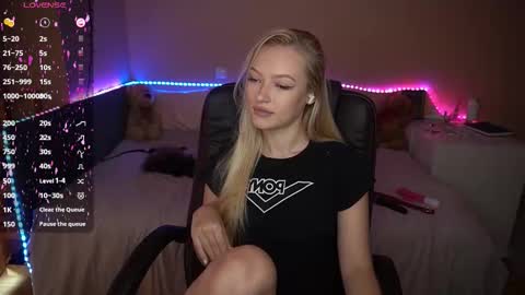 Amanda online show from 09-10-25, 06:57