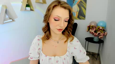 amandagracy_1 online show from 06-05-26, 06:35