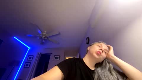 Snapshot of amandainbloom chatting on 02-06-26, 10:29 Amanda online show from 02-06-26, 10:29