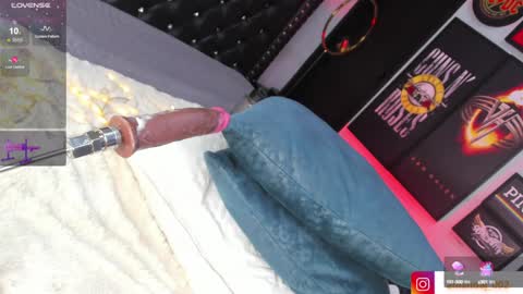 amandajoness  online show from 12-22-24, 06:48
