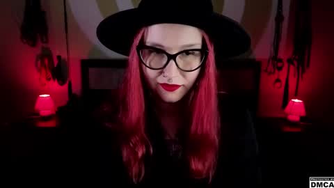 Snapshot of amanita__pantherina chatting on 02-20-25, 09:33 Goddess Amanita online show from 02-20-25, 09:33