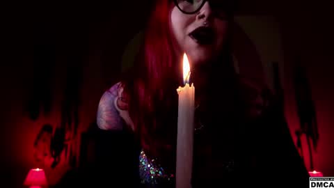 Snapshot of amanita__pantherina chatting on 03-11-25, 03:02 Goddess Amanita online show from 03-11-25, 03:02