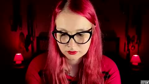 Snapshot of amanita__pantherina chatting on 02-09-26, 11:03 Goddess Amanita online show from 02-09-26, 11:03