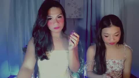 Snapshot of amara_lavelle chatting on 10-23-25, 08:51 AMARAA online show from 10-23-25, 08:51